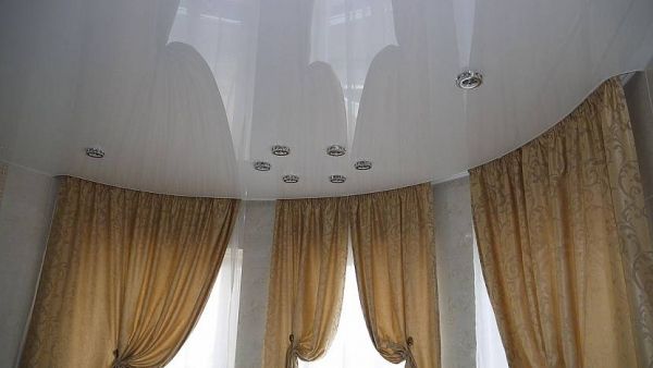 Потолочные карнизы для натяжных потолков Потолочные карнизы для натяжных потолков
