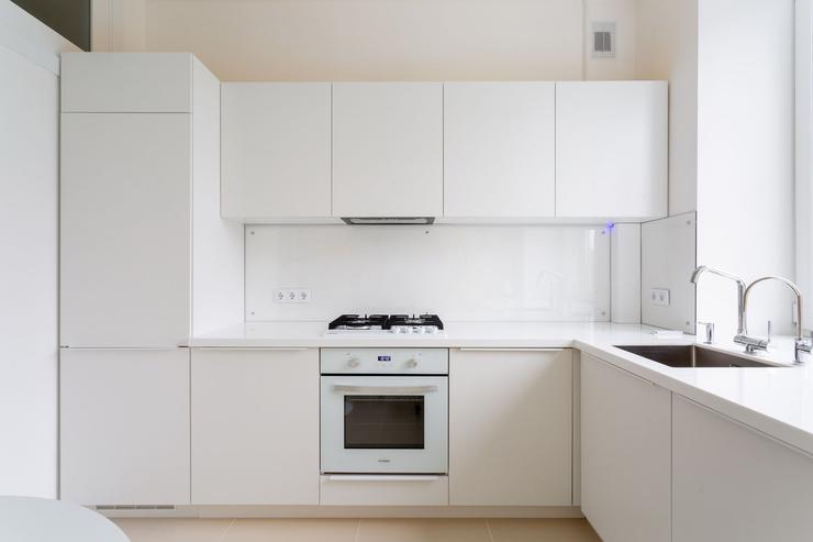 Встроенный или отдельно стоящий: как правильно выбрать холодильник на кухню