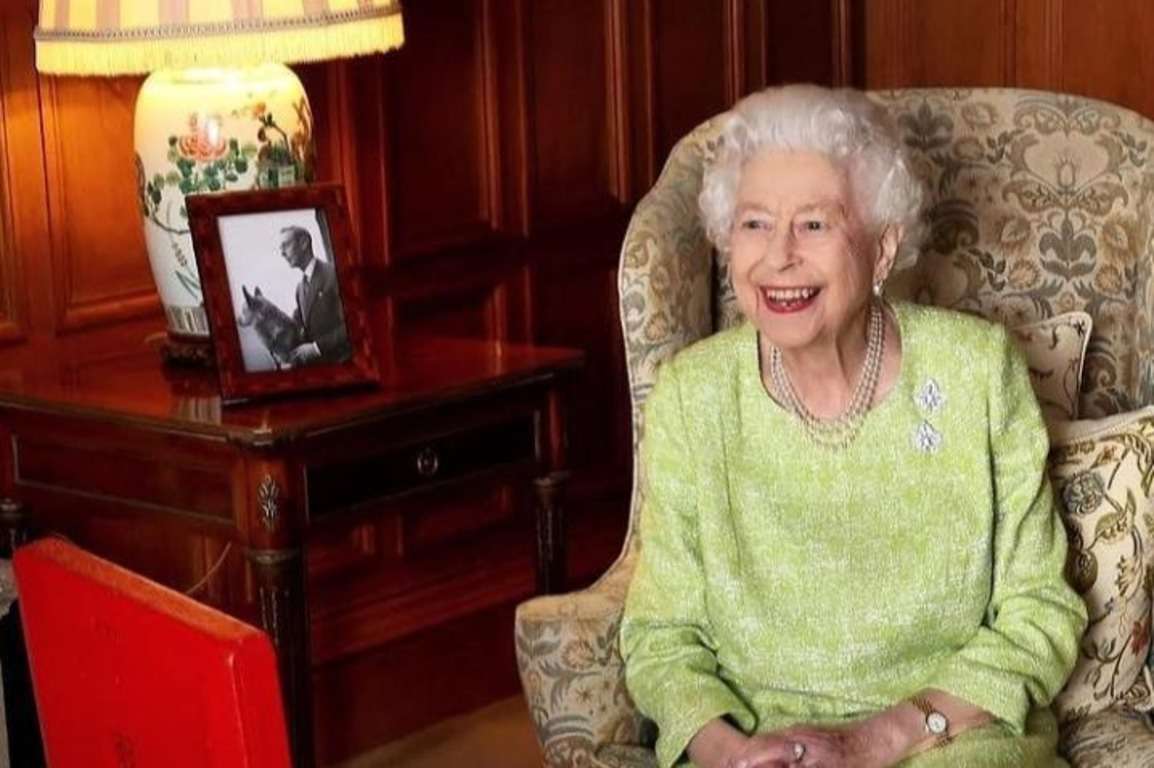 Секреты стройности от королевы: почему Елизавета II не поправляется десятки лет