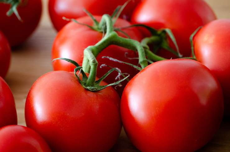Овощи на вашем огороде, которые могут быть опасны для желудка